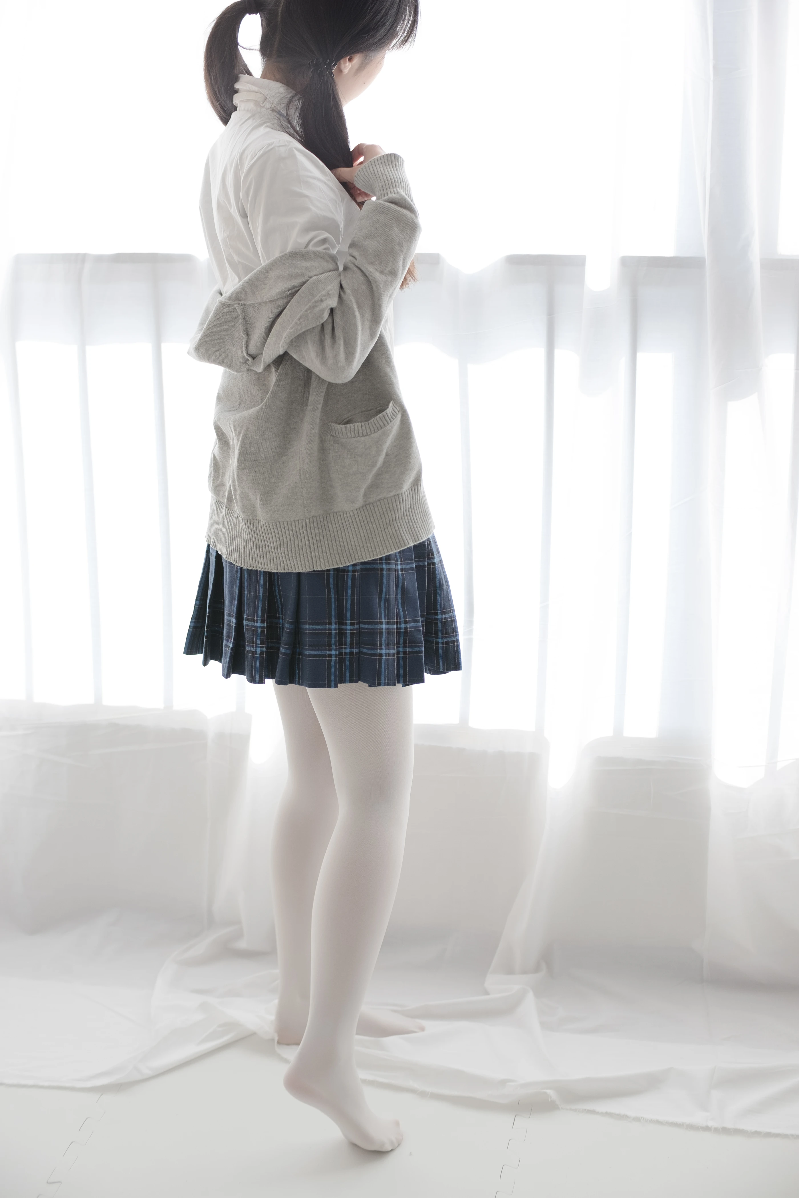 森萝财团 R15-047 [114P]插图3